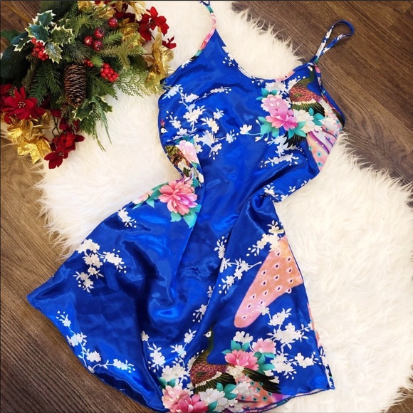 Vintage Other - VINTAGE ROYAL BLUE ORIENTAL PRINT SLIP DRESS